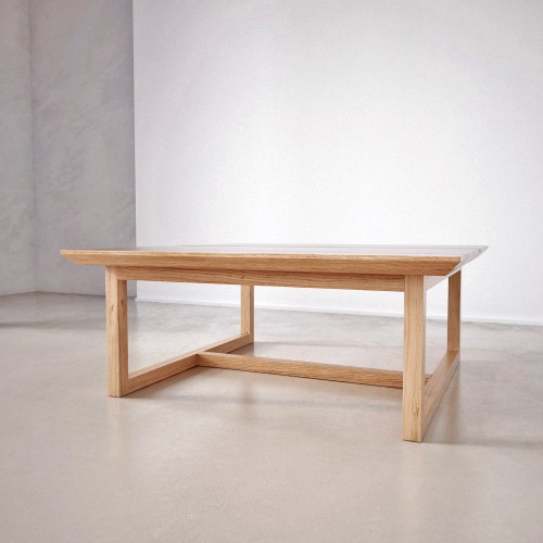 Tömör tölgyfa dohányzóasztal 100x100 cm-es asztallappal