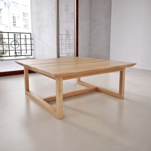 Tömör tölgyfa dohányzóasztal 100x100 cm-es asztallappal